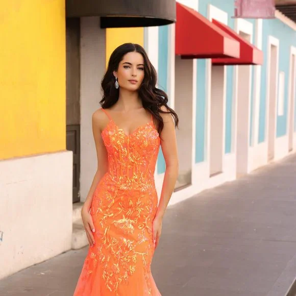 NEW LONG FORMAL SLEEVELESS MERMAID TULLE DRESS EMBROIDERED WITH SEQUINS NX Q1390 Prom